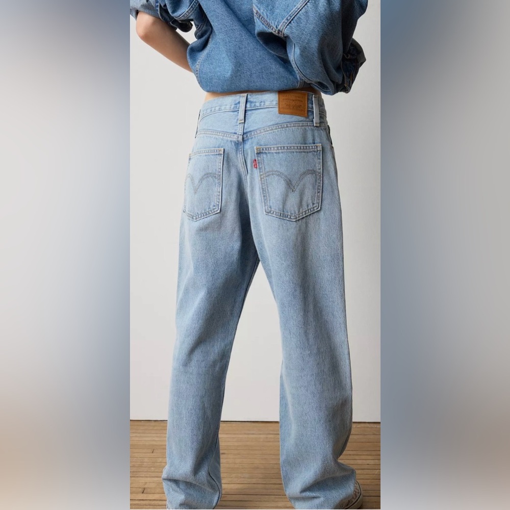 Levi’s Premium Dad Jeans Cotton High Rise Relaxed Fit Blue Wash Size 26